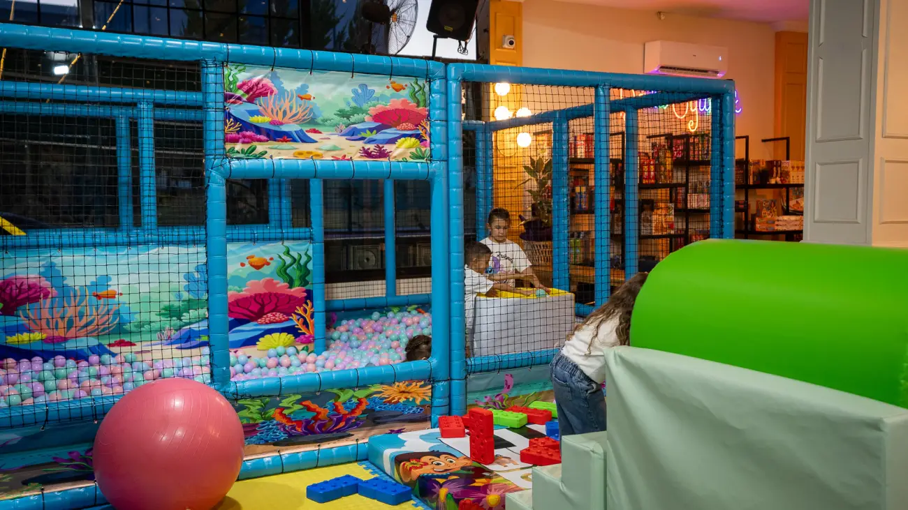 Çocuk Oyun Alanları